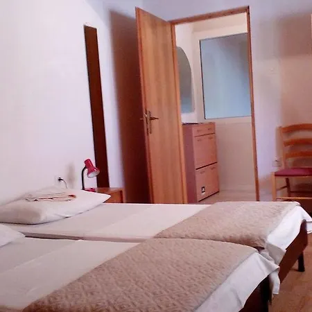 Apartment Tina